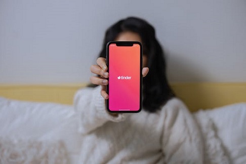 Tinder业绩好于预期，母公司股价盘后大涨16%